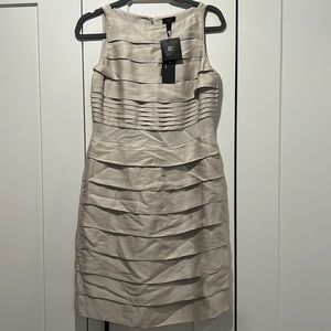 Banana Republic Monogram NWT 4 Cocktail Wedding Guest Grey Taupe layer sheath